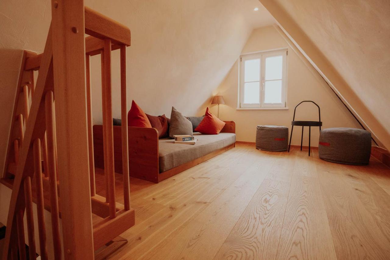Altstadtmittehotel Sonne Dinkelsbuhl Bagian luar foto